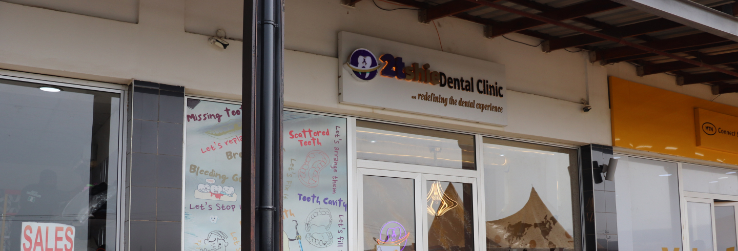 2TSHIE DENTAL CLINIC store_header